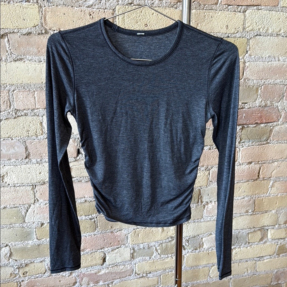 Lululemon Grey Crop top